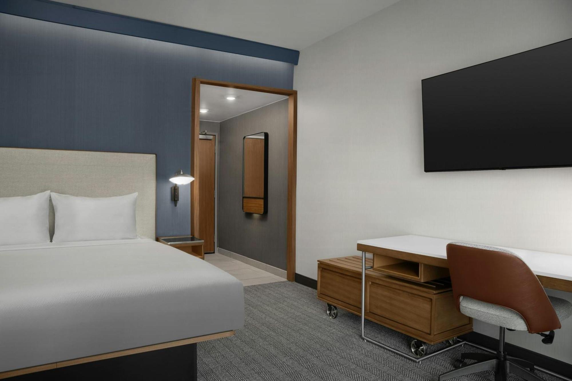 Courtyard By Marriott Antioch Pittsburg Hotel Екстериор снимка